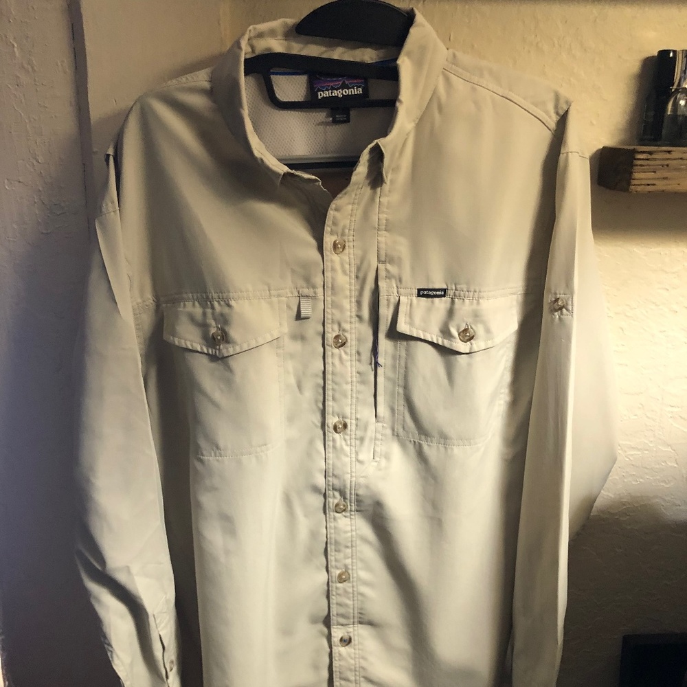 Mens Patagonia light weight Patrol shirt Small